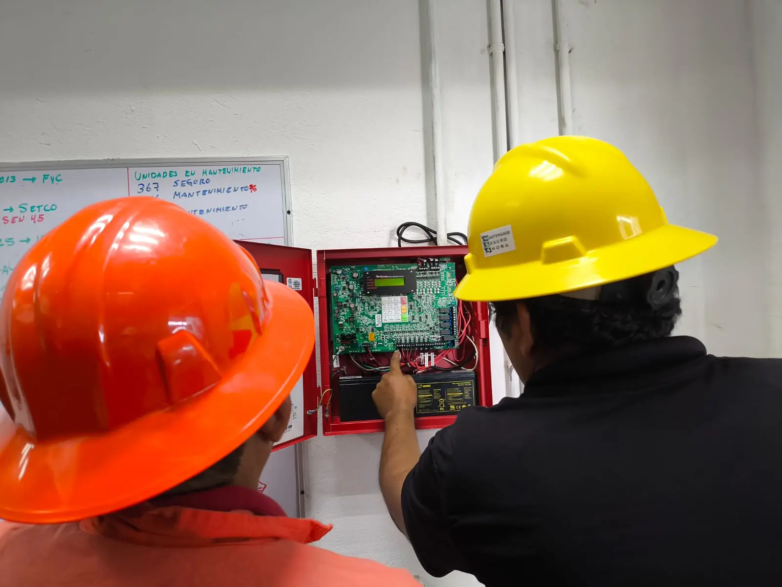 Alarmas residenciales y comerciales Sistemas de emergencia